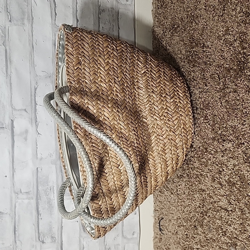 Wicker Shabby Chic Cottage Floral Purse - Picture 4 of 12